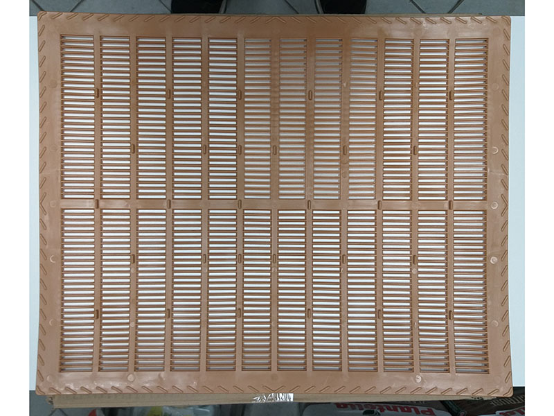 Rešetka za propolis pvc - Slika 1